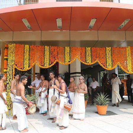 Guruvāyūr Devanganam Residency酒店 外观 照片