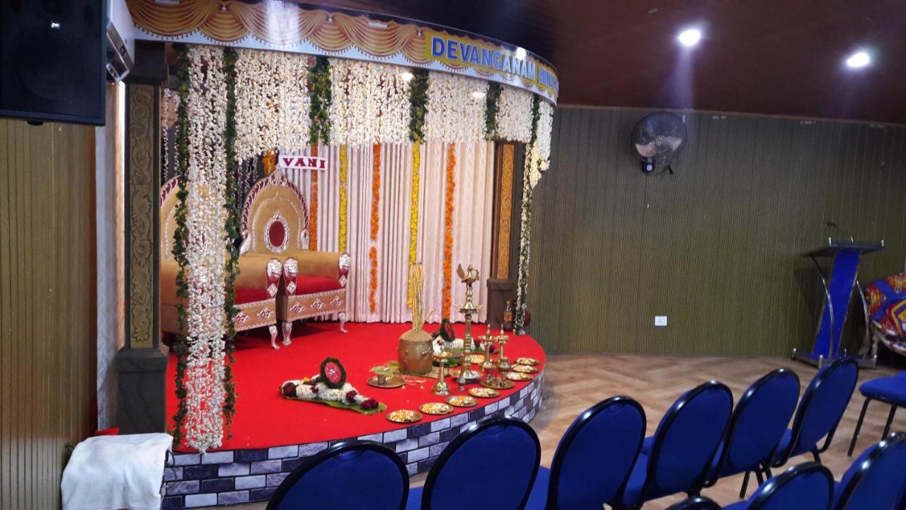 Guruvāyūr Devanganam Residency酒店 外观 照片