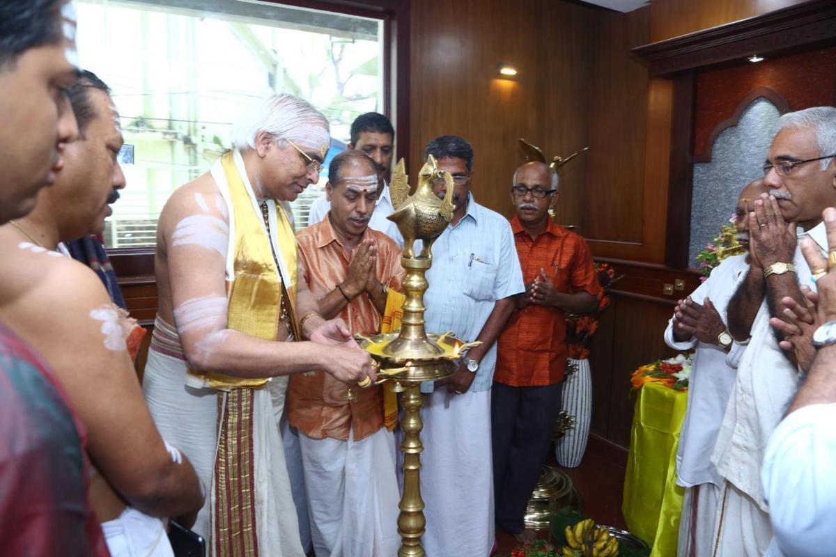 Guruvāyūr Devanganam Residency酒店 外观 照片